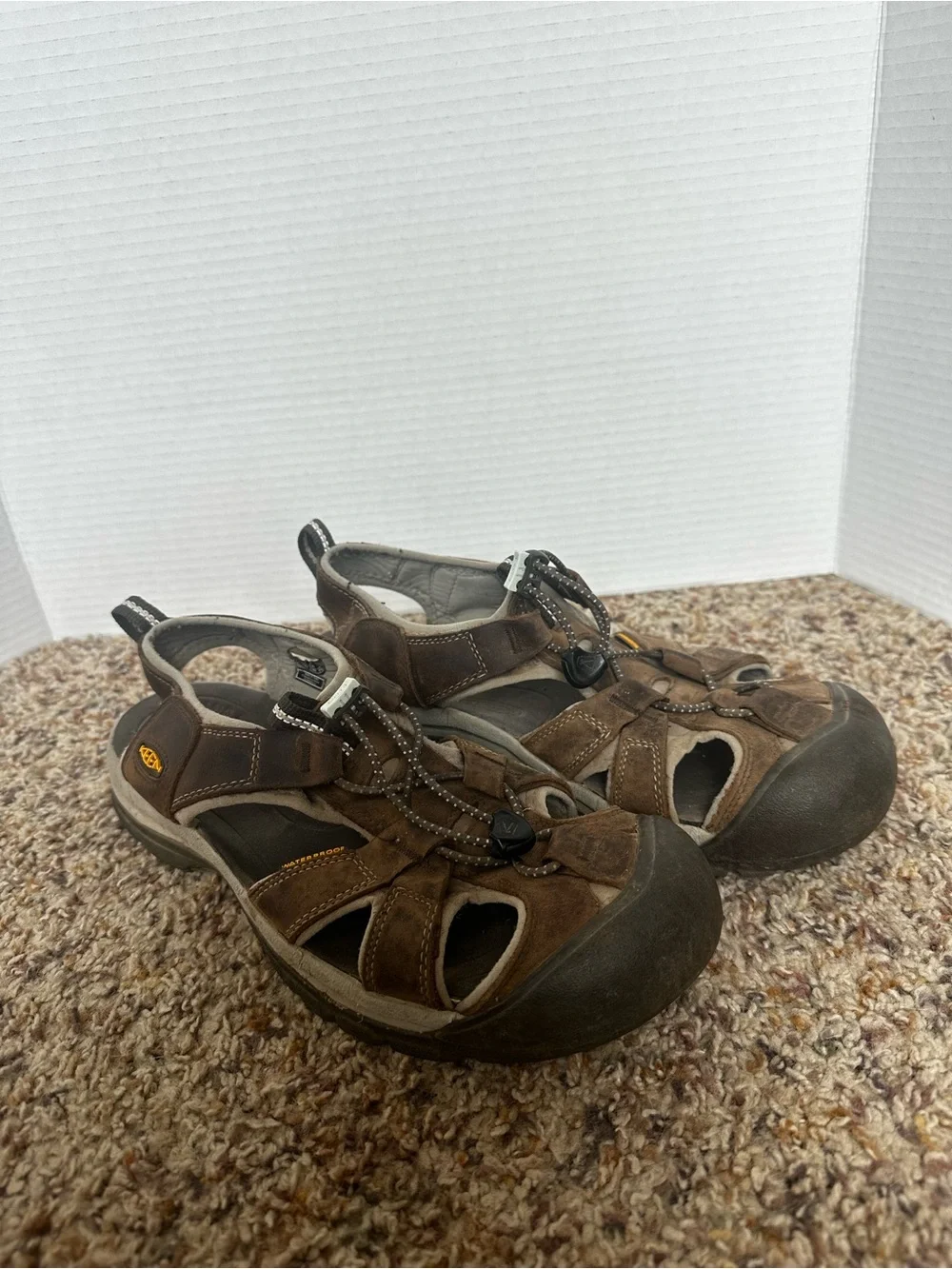 Keen Brown & Black Closed-Toe Trail Sandals